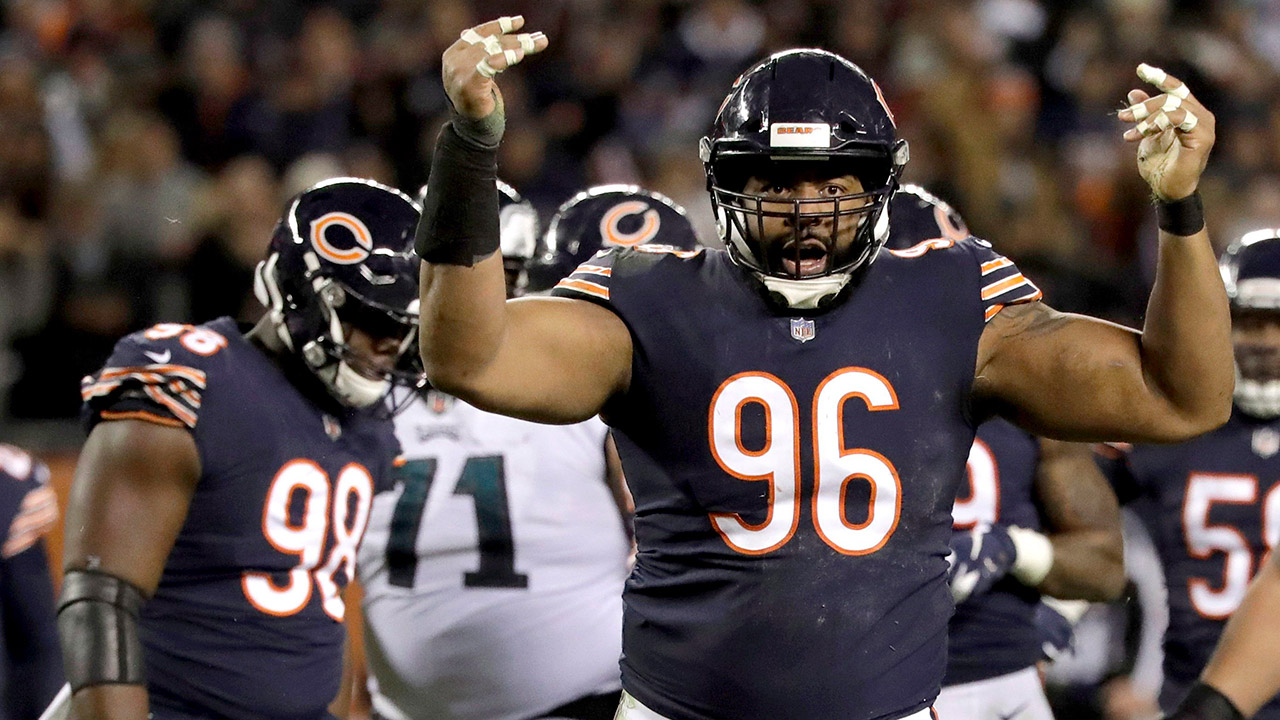 Bears place defensive end Akiem Hicks on IR