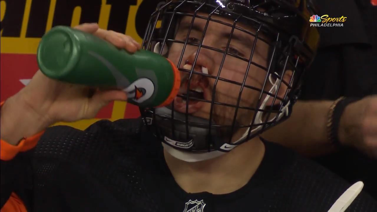 Fleury uses his helmet to take subtle shot at Niskanen