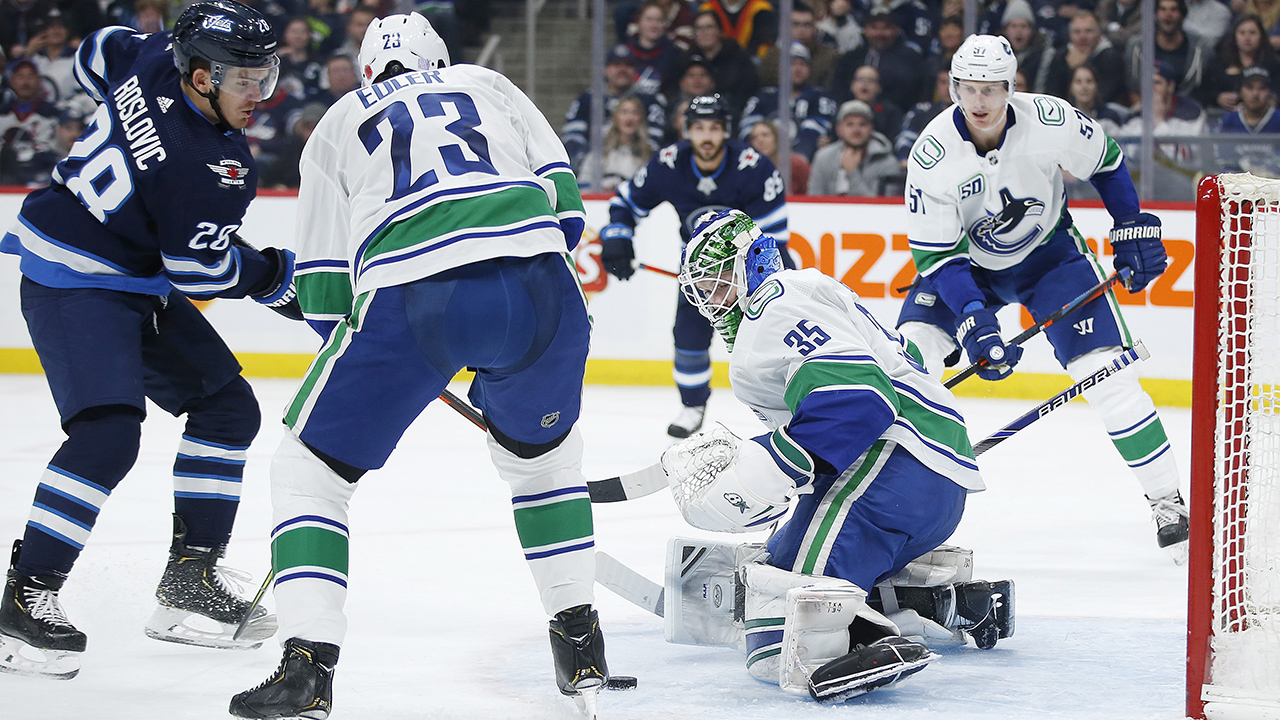 Canucks plagued by penalties as losing streak vs. Jets continues