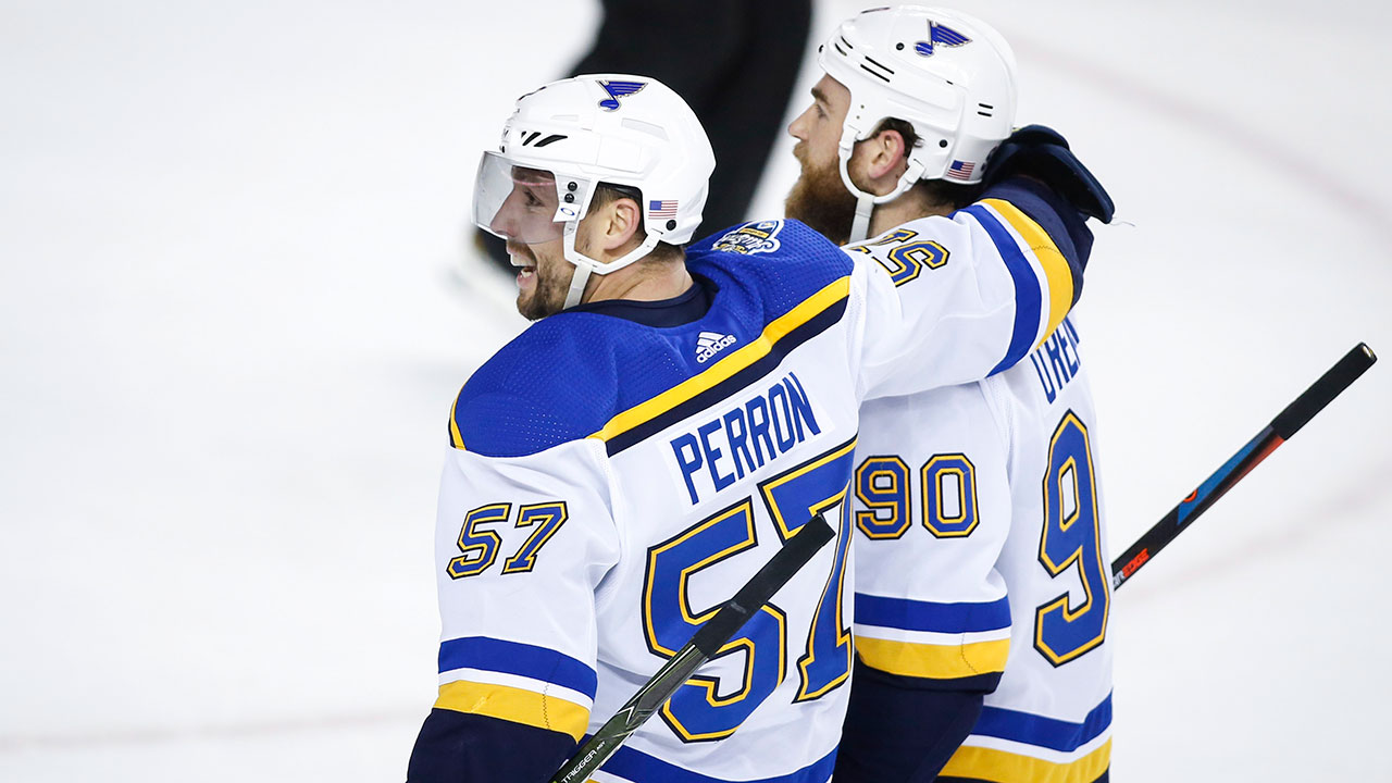 Second place Blues win their seventh in a row over the Flames
