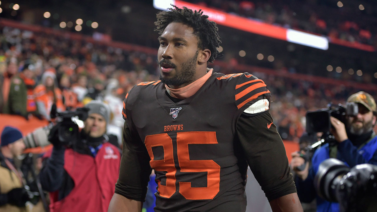 Browns defensive star Myles Garrett chasing greatness, hoping for picture  perfect season