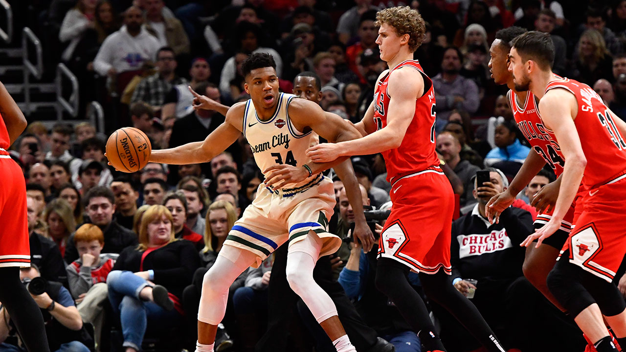 Giannis Antetokounmpo, Top Bucks Players to Watch vs. the Bulls