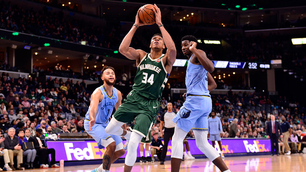 Milwaukee Bucks - Giannis Antetokounmpo is out (right quad tendon