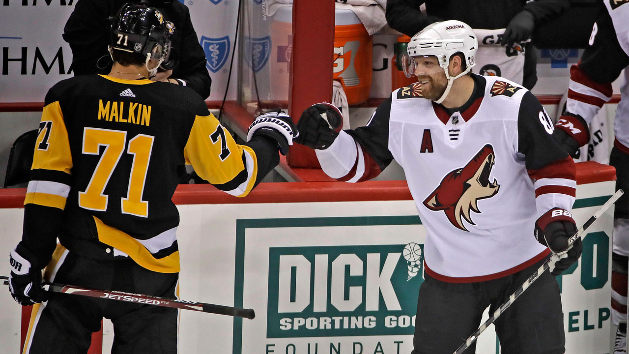 Penguins ride Jarry to win over Coyotes in Kessel'