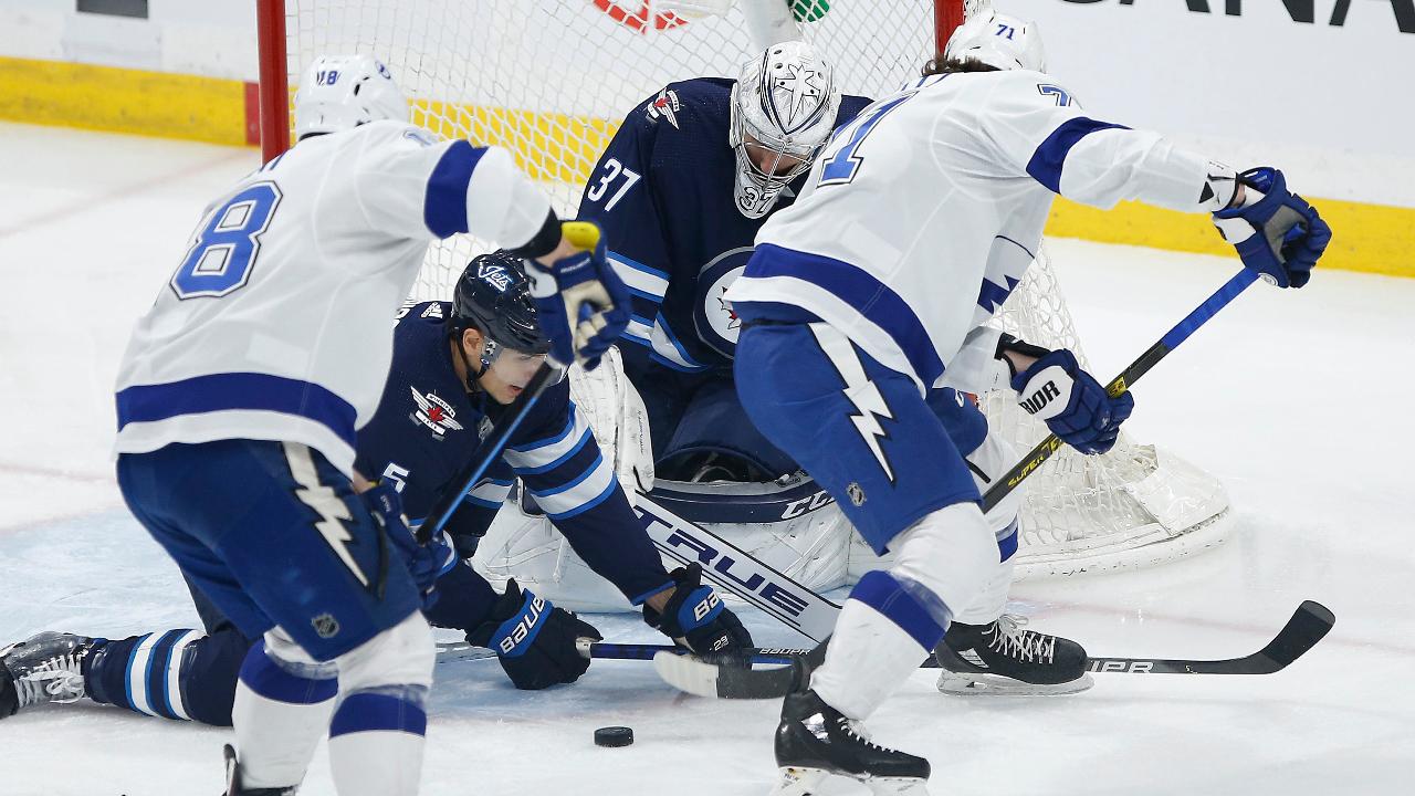 Anthony Cirelli's hat trick leads Lightning's grounding of Jets