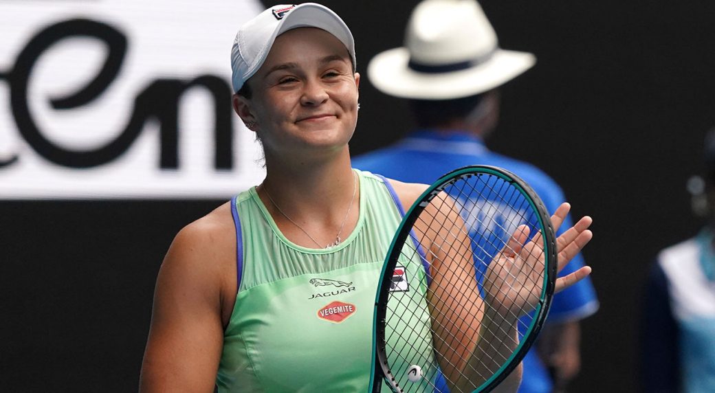 Ash Barty goes distance, tops Azarenka to reach Miami round of 16