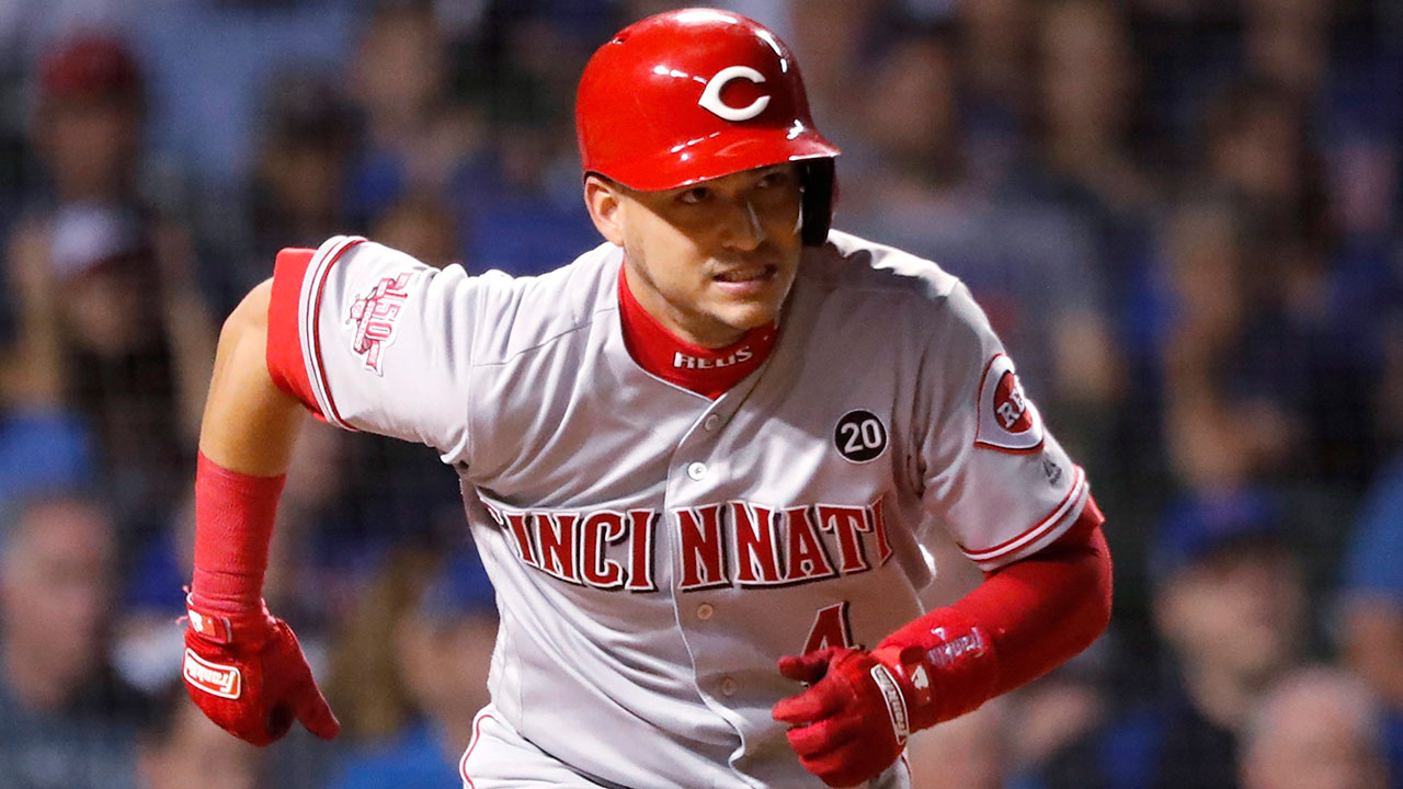 Former Tigers SS Jose Iglesias signs minor league contract with Reds