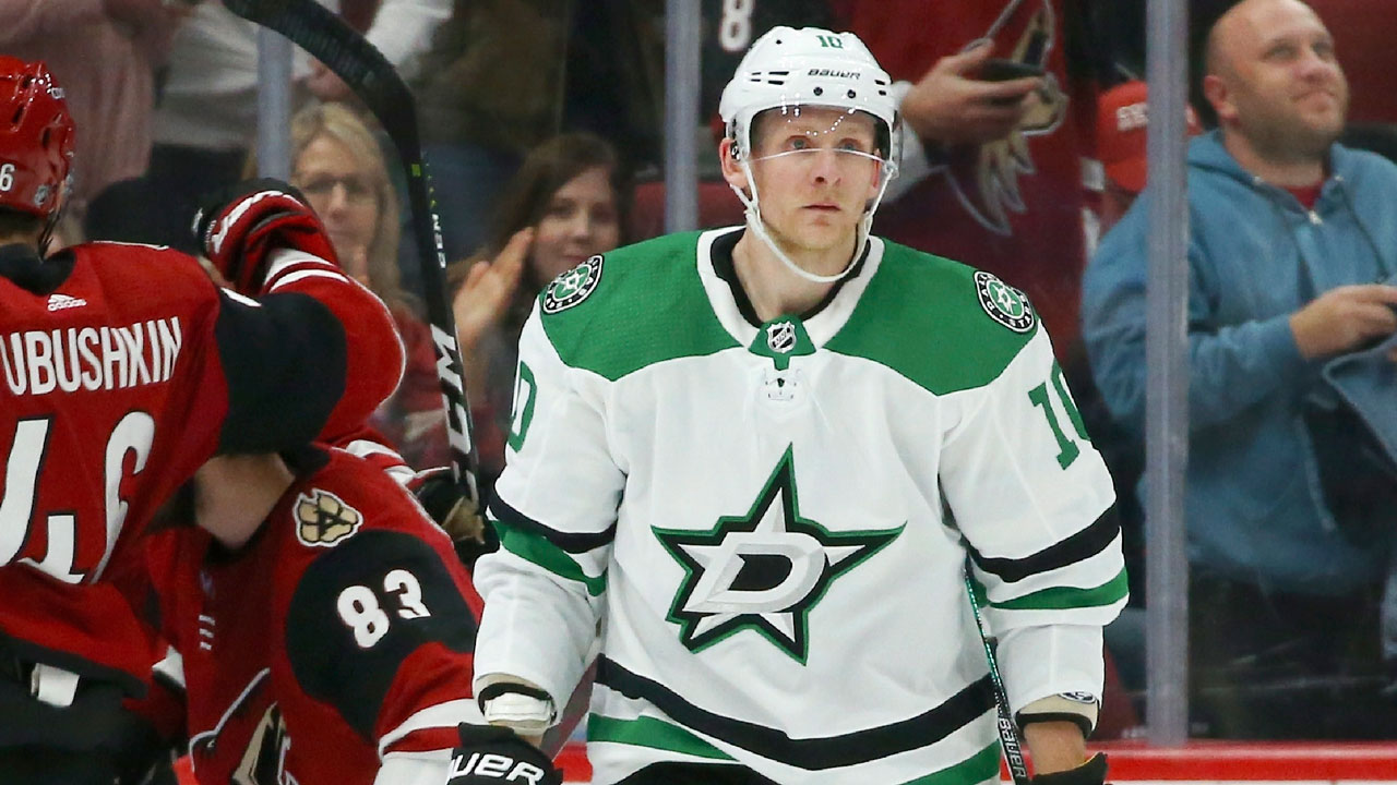 Stars' Corey Perry to have hearing Friday for elbo