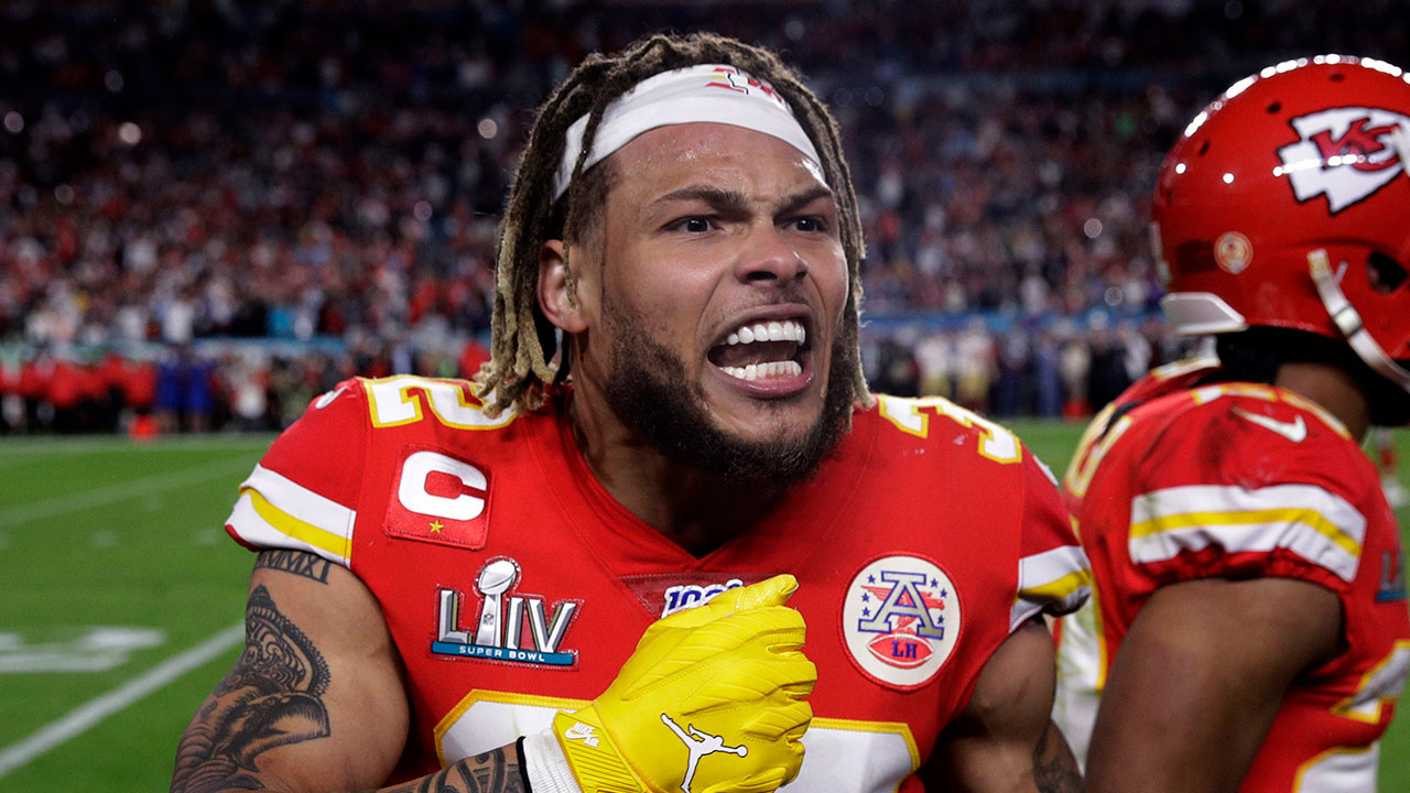 Super Bowl 54: Kansas City Chiefs rally from behind to beat the San  Francisco 49ers, 31-20 - ABC7 San Francisco