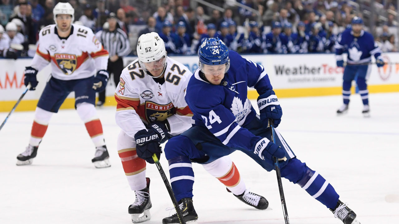 Maple Leafs trade Kapanen to Penguins for 1st-roun