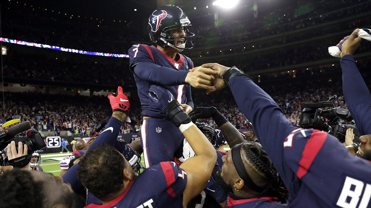 Houston Texans: Team re-signing Darren Fells is an excellent move