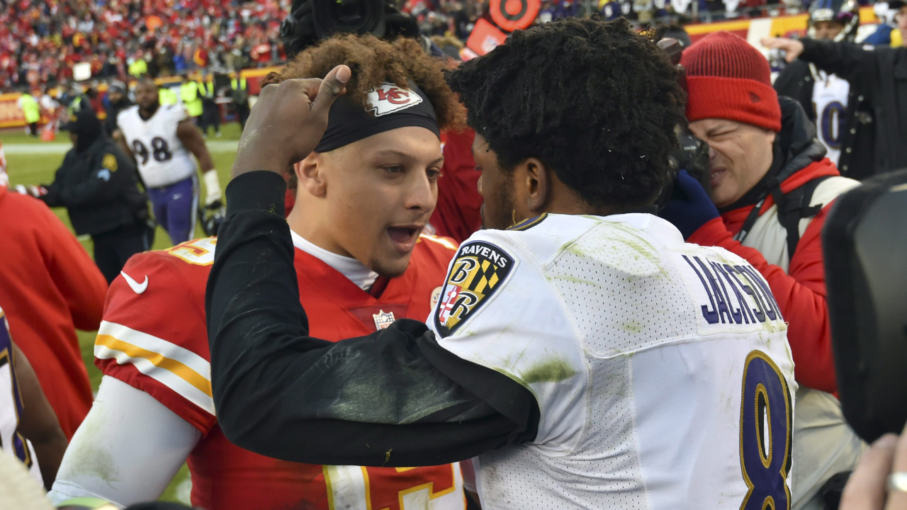 Patrick Mahomes, Lamar Jackson lead field on NFL MVP odds