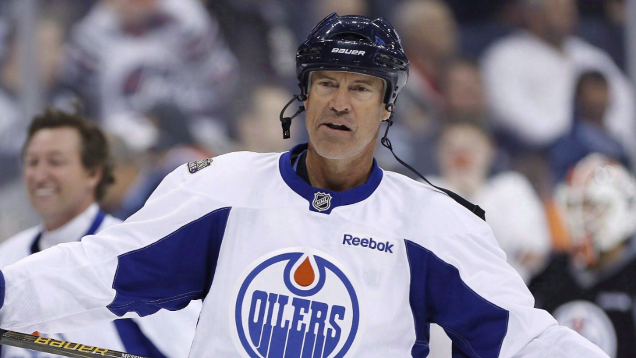 Hockey legend Mark Messier offers his views on leadership, success in new  memoir