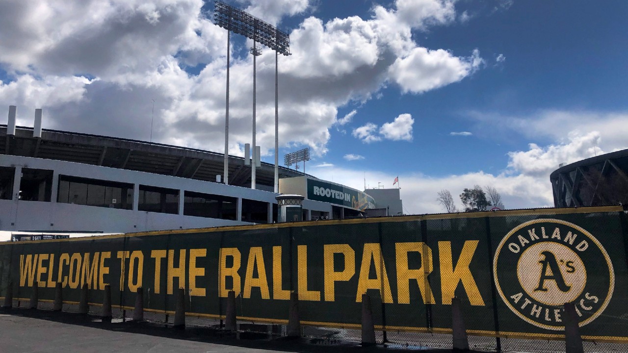 A's And Oakland Officials To Discuss Coliseum Lease Extension In Report ...