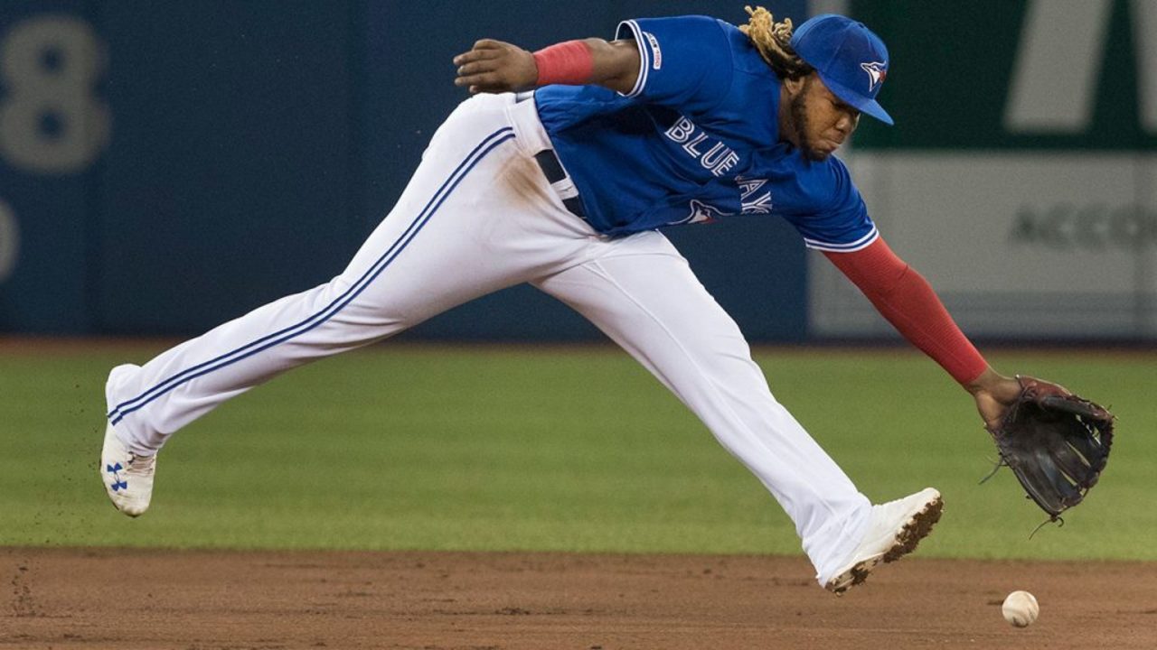 Vladimir Guerrero Jr. fulfils defensive potential by winning Gold Glove at first  base