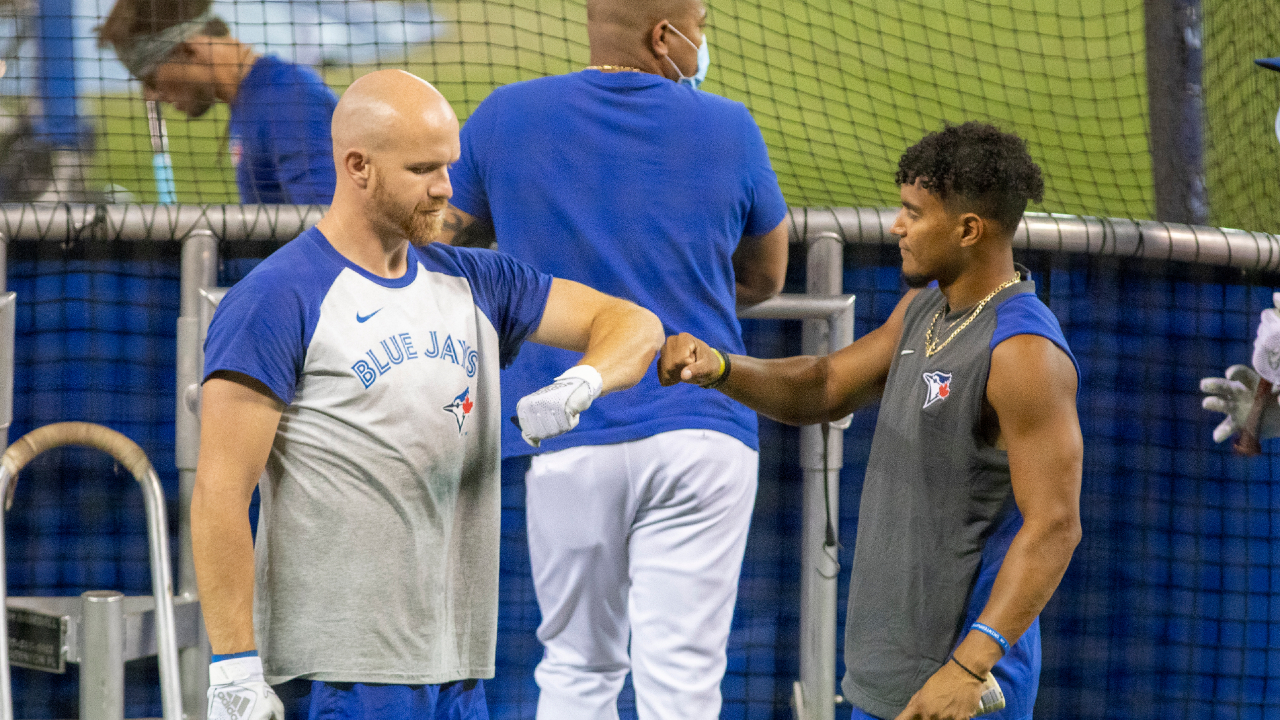 Amid joy of winning Blue Jays job, Espinal sheds tears for his late mom