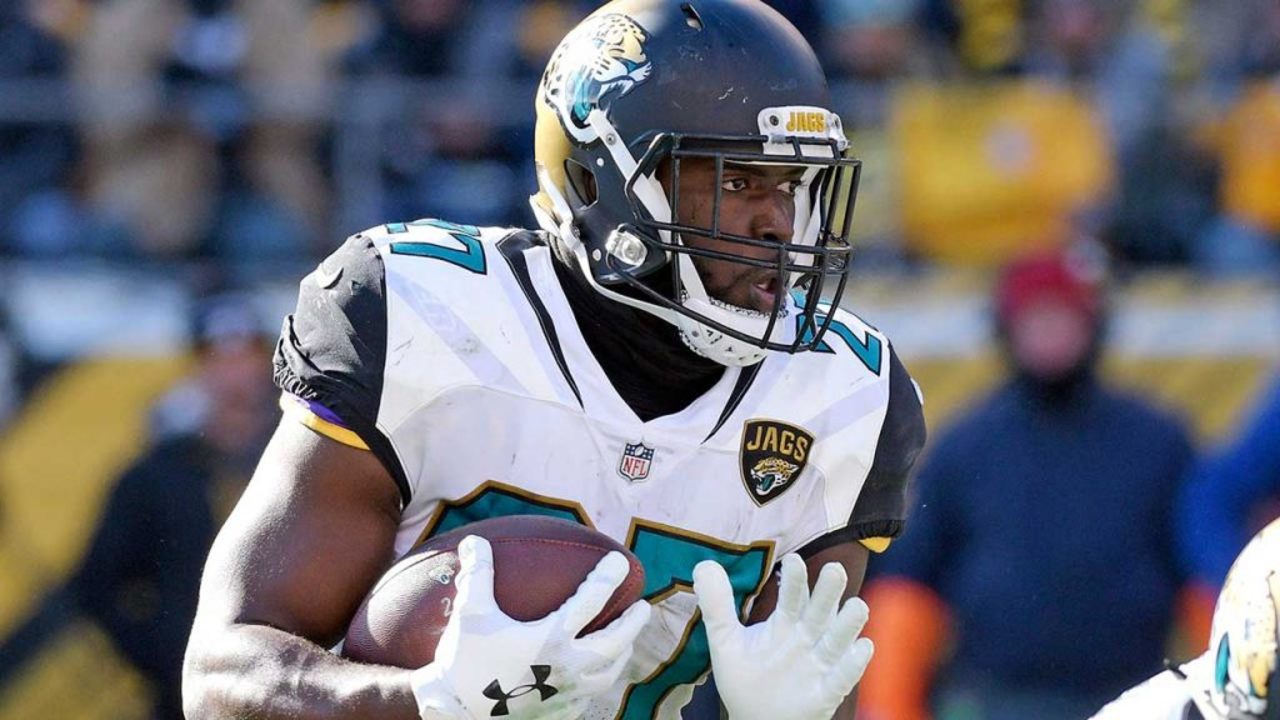 Jaguars GM: Team will 'move forward with' RB Leonard Fournette in 2020 