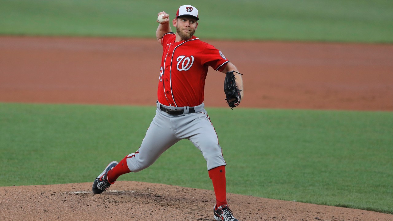 World Series MVP Strasburg on IL with nerve issue in hand