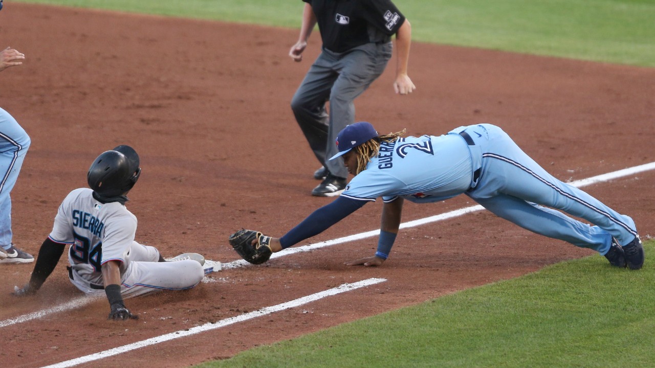 Bichette homers and Blue Jays top Royals 8-0