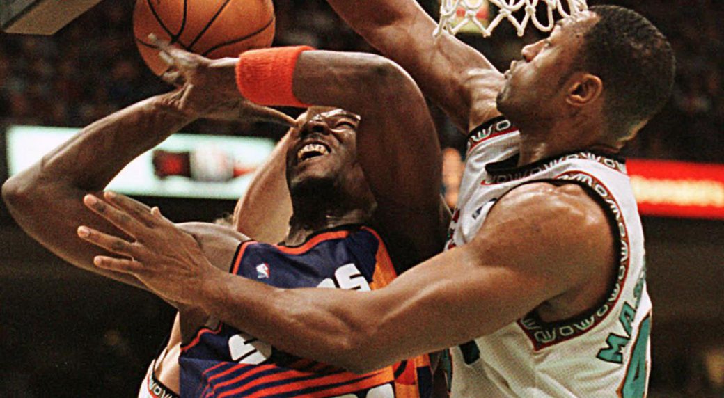 Cliff Robinson, Ex-UConn Star And Top NBA Sixth Man, Dies At 53 ...