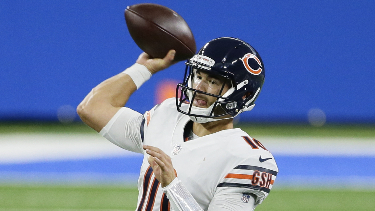 Three fourth-quarter touchdowns help Bears beat Falcons