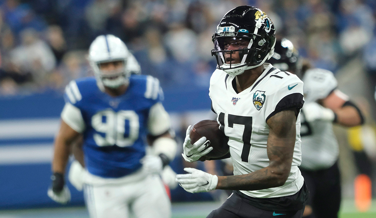 Jacksonville Jaguars place wide receiver DJ Chark on injured