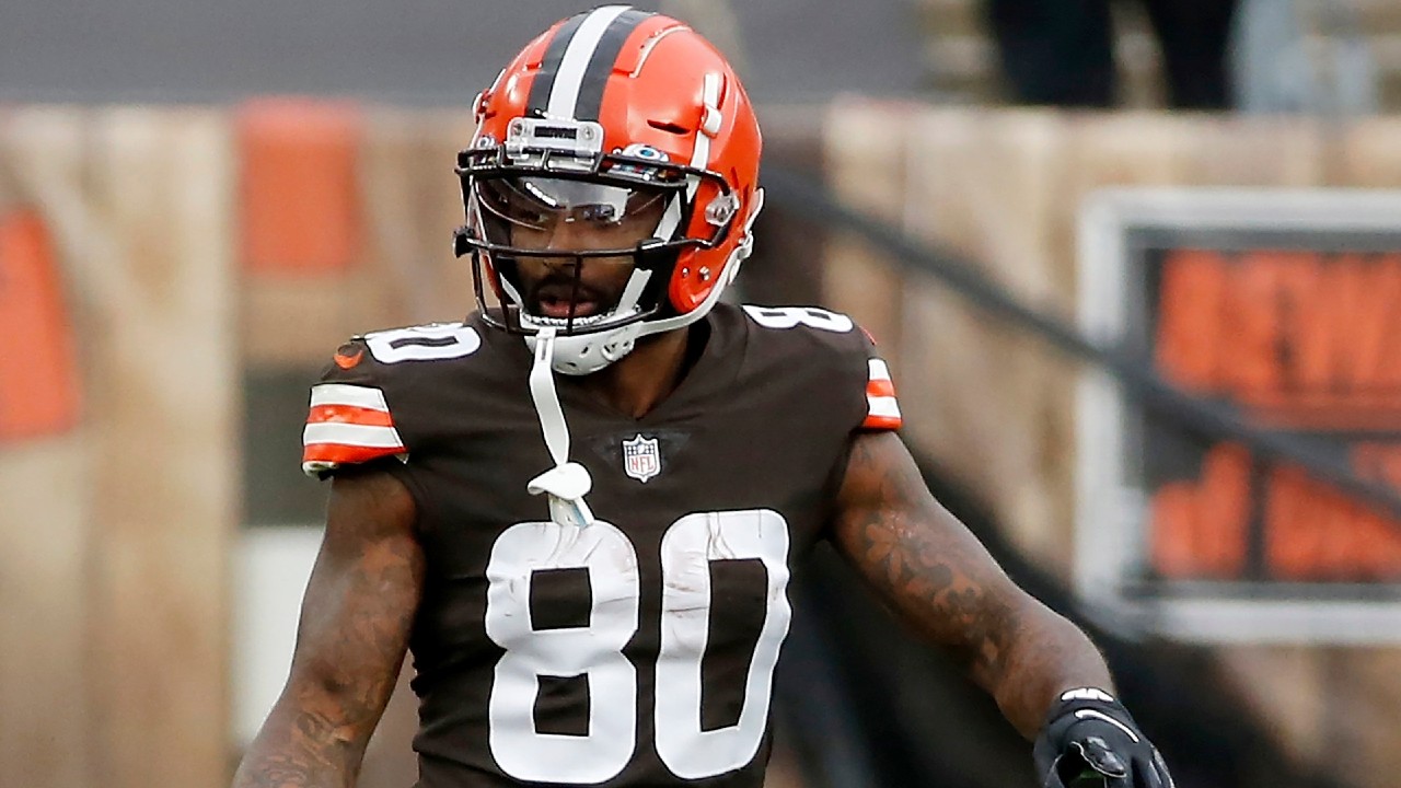 Browns release Jarvis Landry after 4 seasons, now free agent