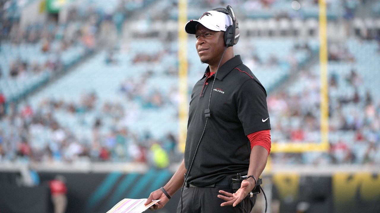 Falcons interview Rams' Raheem Morris after second meeting with Bill Belichick