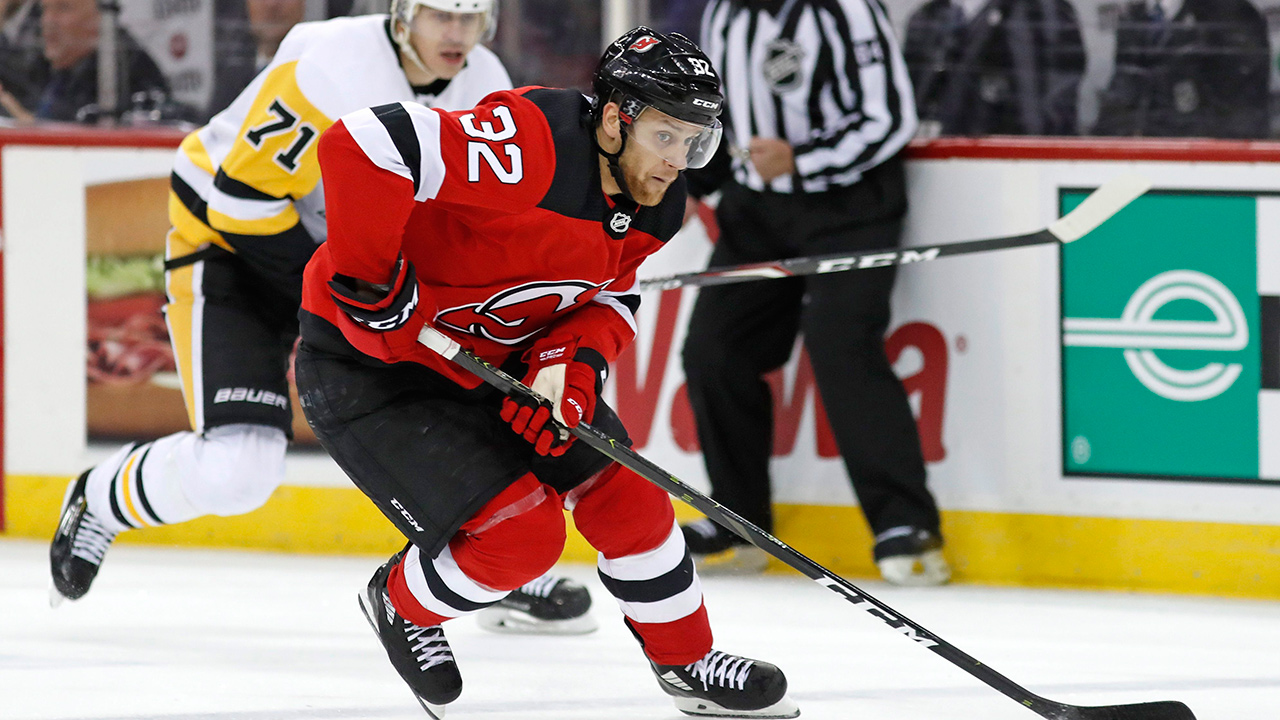 Pittsburgh Penguins centre Evgeni Malkin (71) pursues New Jersey Devils defenceman Dakota Mermis (32) during the first period on Tuesday, March 10, 2020, in Newark, N.J. (Kathy Willens/AP)