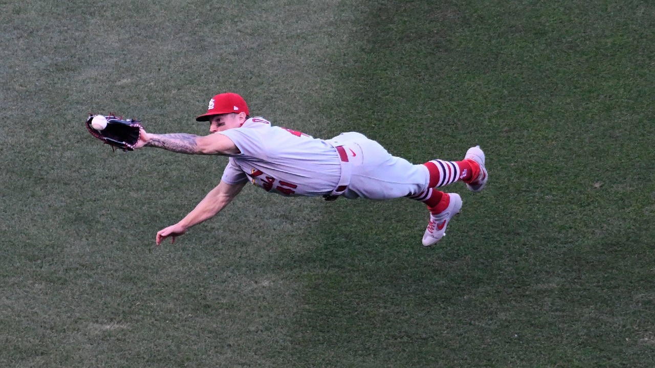 Tyler O'Neill wins 2020 NL Gold Glove Award