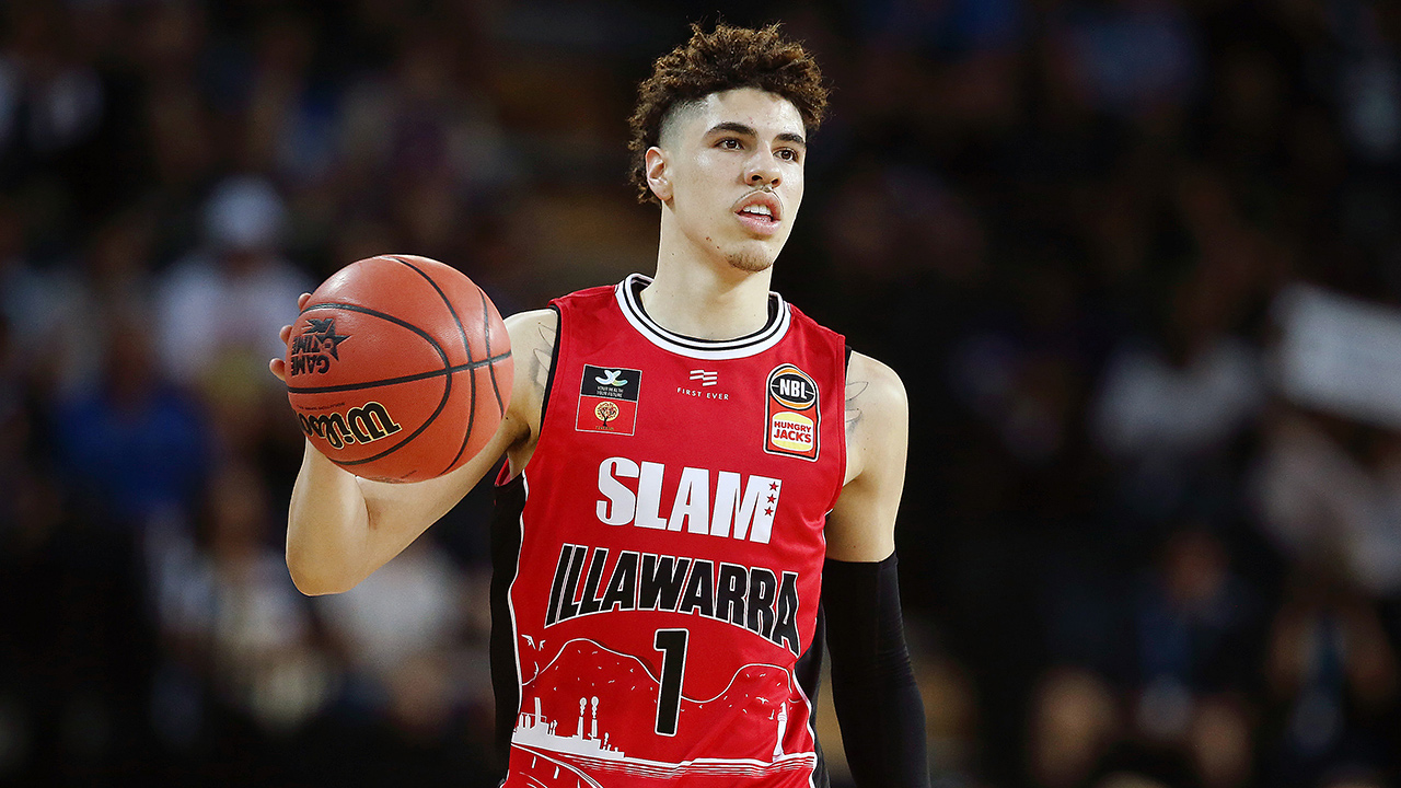 Do LaVar Ball's antics hurt Warriors' chances of drafting son LaMelo?