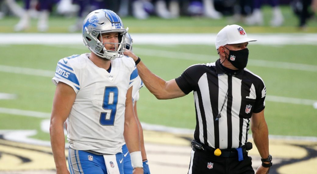 Qbs Stafford Allen Several Tes Injured On Rough Nfl Sunday