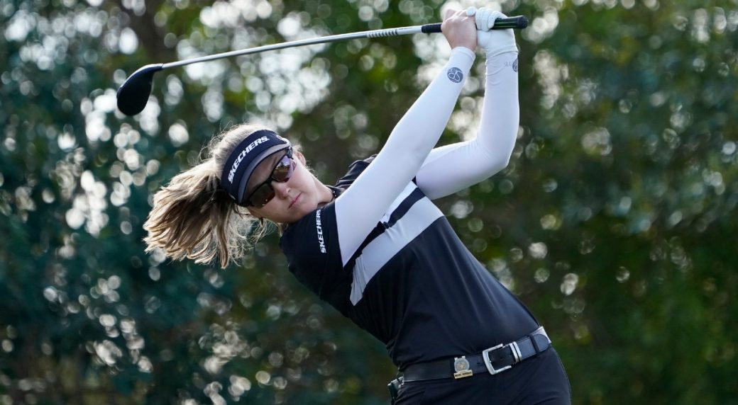 Brooke Henderson tied for fourth after three rounds at LPGA finale