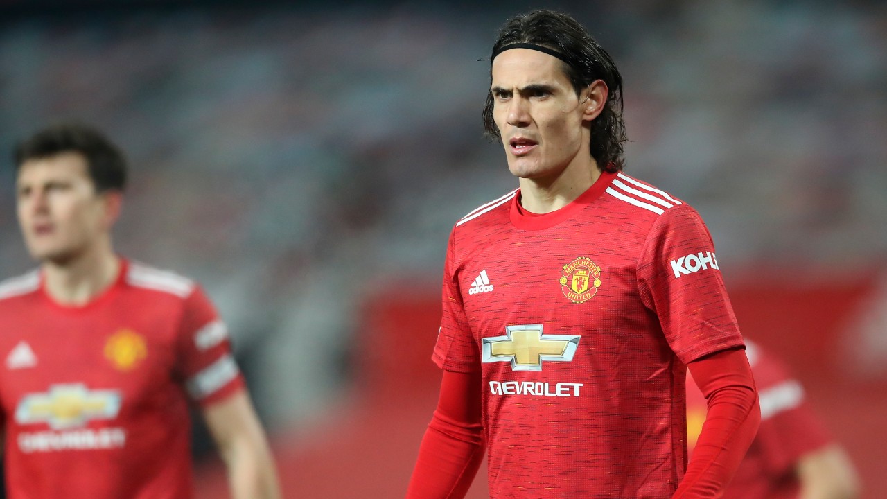 Manchester United send message to fans who bought Edinson Cavani