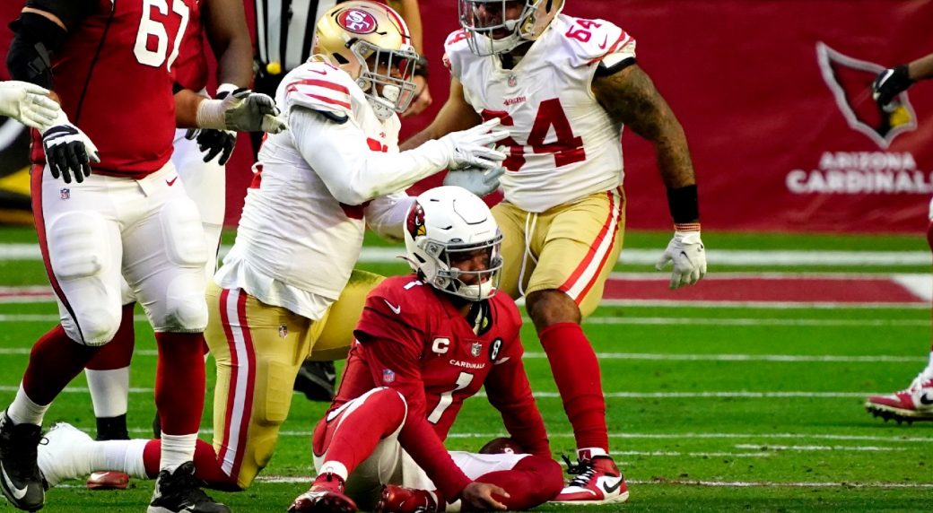 Arizona Cardinals quarterback Kyler Murray (1) drops back to pass during  the first half of an