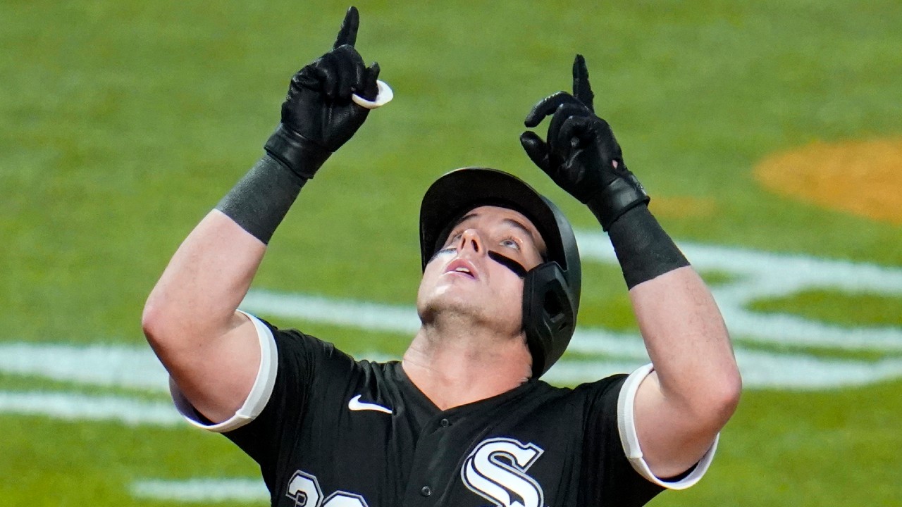 Mets sign catcher James McCann to four-year, $40.6m contract - The