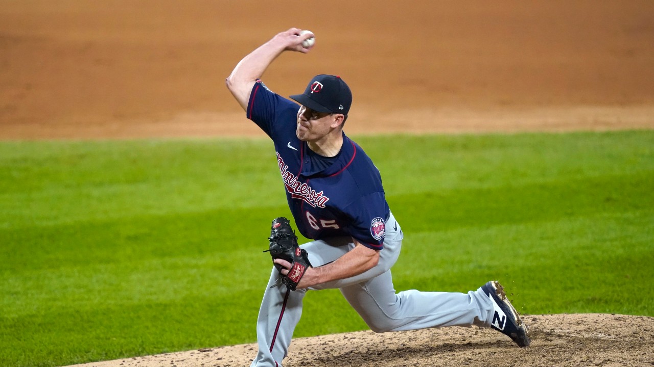 Reliever Dellin Betances joins Mets on one-year deal