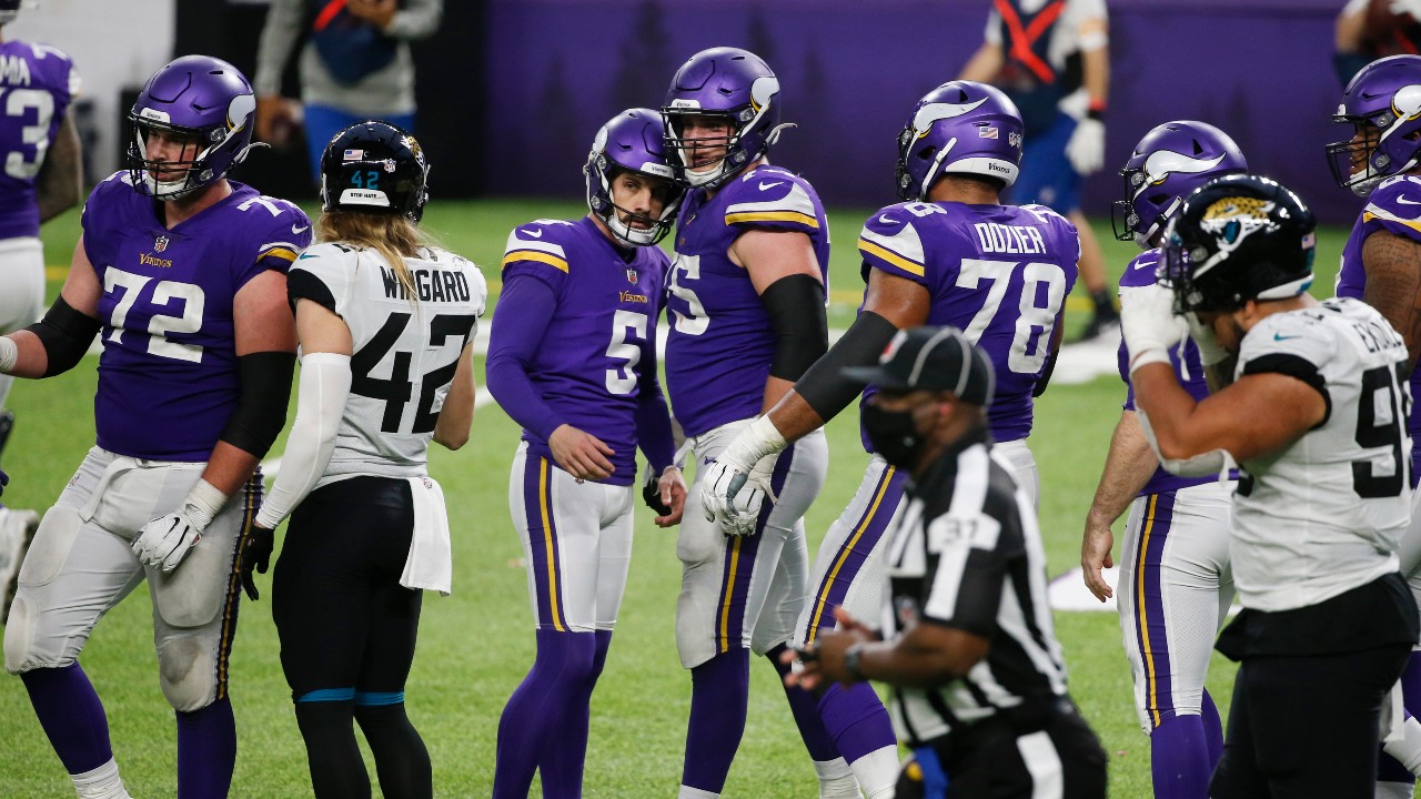 Vikings outlast error-prone Jags 27-24 on Bailey's OT kick