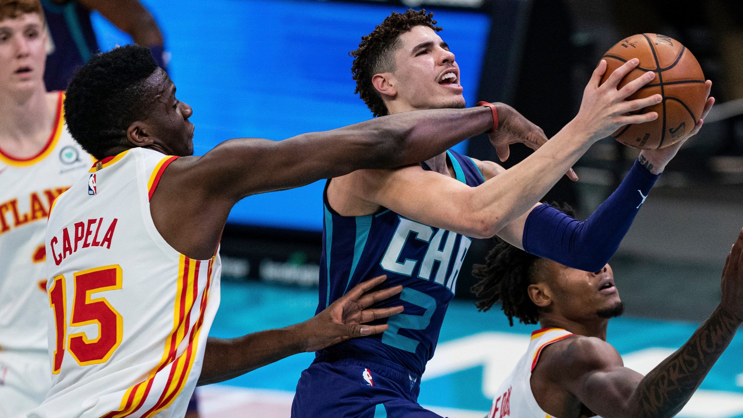 After LaMelo Ball's wrist injury , how does the NBA Rookie of the