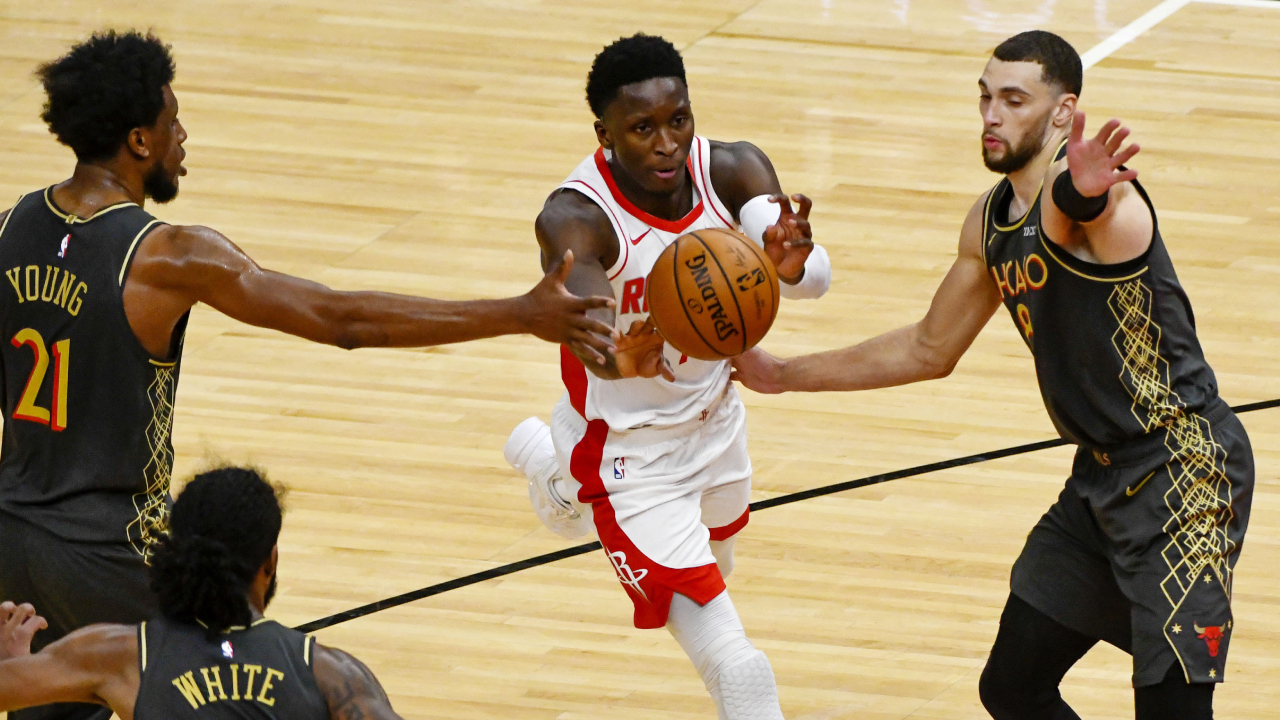 Houston Rockets: Should the Rockets extend Victor Oladipo?