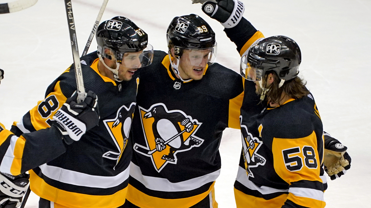 Penguins, Capitals both clinch playoff spots as Pi
