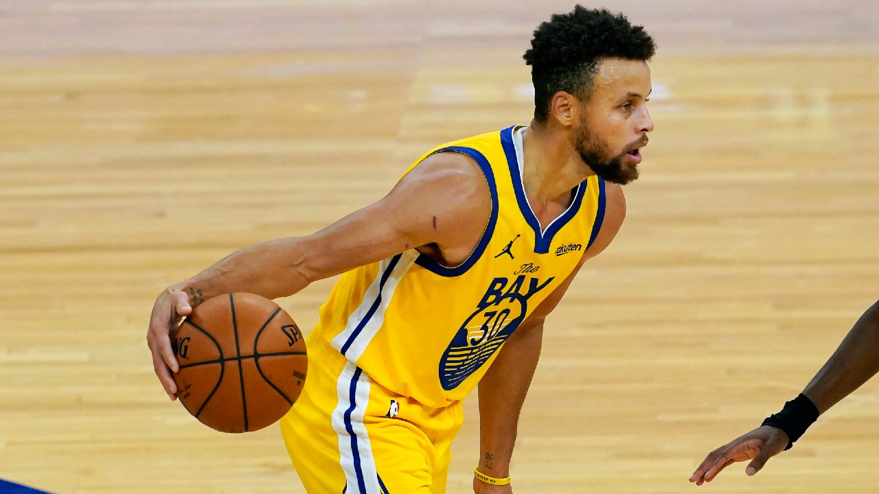 Steph Curry scores career-high 62 points in Golden State Warriors