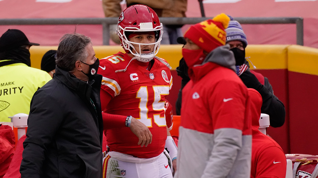 Mahomes' Chiefs jersey on display in Pro Football Hall of Fame