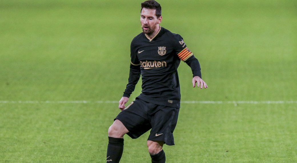 Lionel Messi Suspended Two Matches For Hitting Opponent Sportsnet Ca