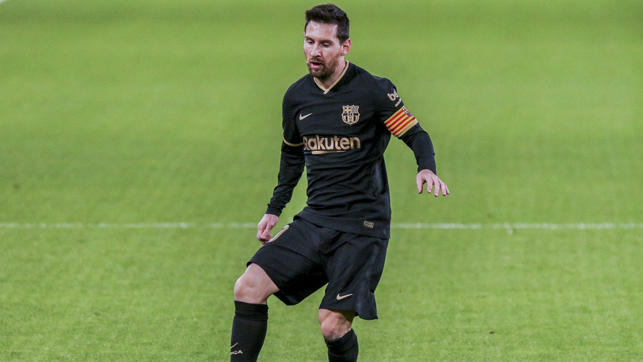 Goaldball - Lionel Messi rocking Barcelona's new jersey