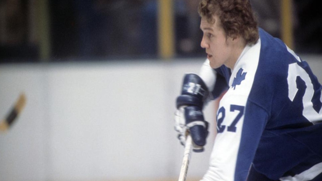 Hockey legend Darryl Sittler in Collingwood in October