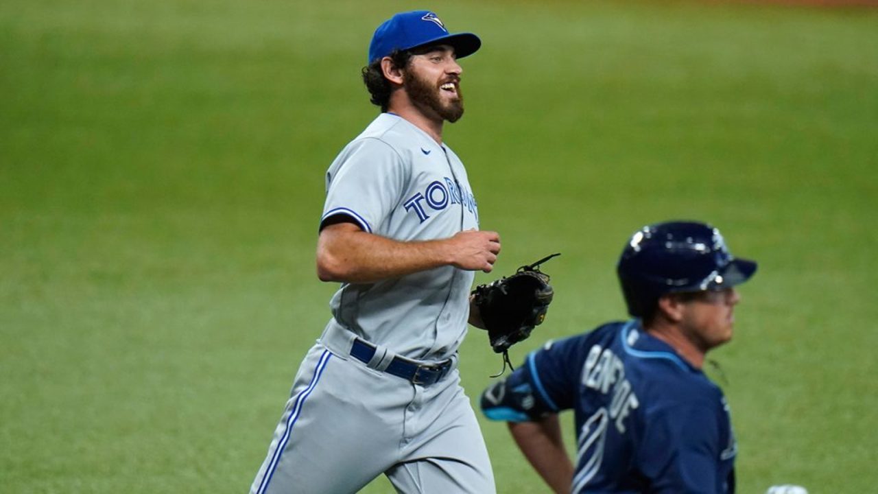 Jays closer Jordan Romano has a nose for talent (and style)