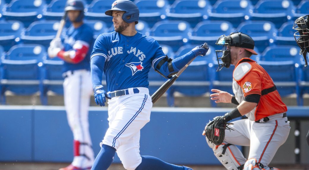 Blue Jays' George Springer day-to-day with abdominal tightness