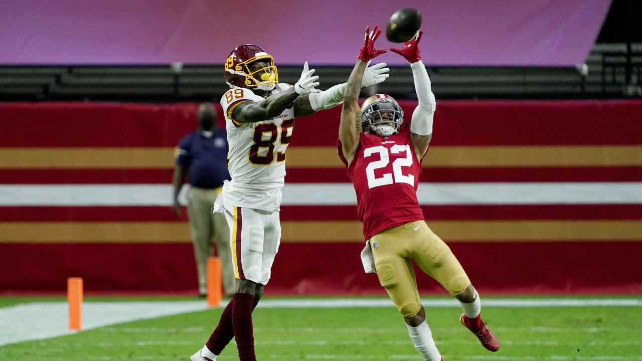 Jason Verrett of the San Francisco 49ers works out during training