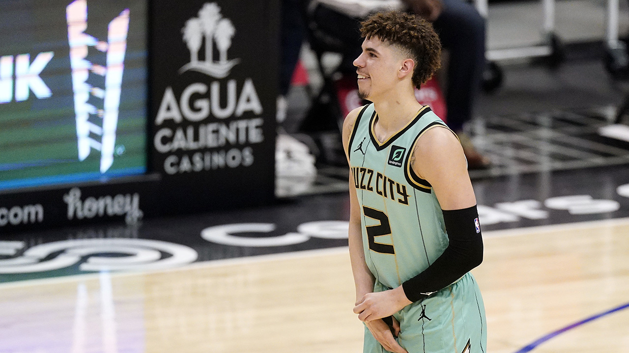 Charlotte Hornets' LaMelo Ball Should Start At Point Guard